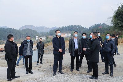 國(guó)網(wǎng)內(nèi)江供電公司一行到川威集團(tuán)連界基地調(diào)研交流