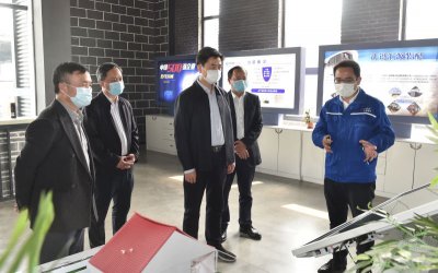 四川省委常委、宣傳部部長(zhǎng)甘霖蒞臨川威集團(tuán)連界基地調(diào)研