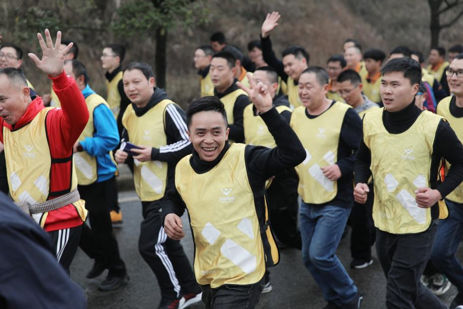 堅(jiān)守底線(xiàn)  砥礪前行 ——川威員工自發(fā)組織2022年迎新春全民健身跑(圖12)