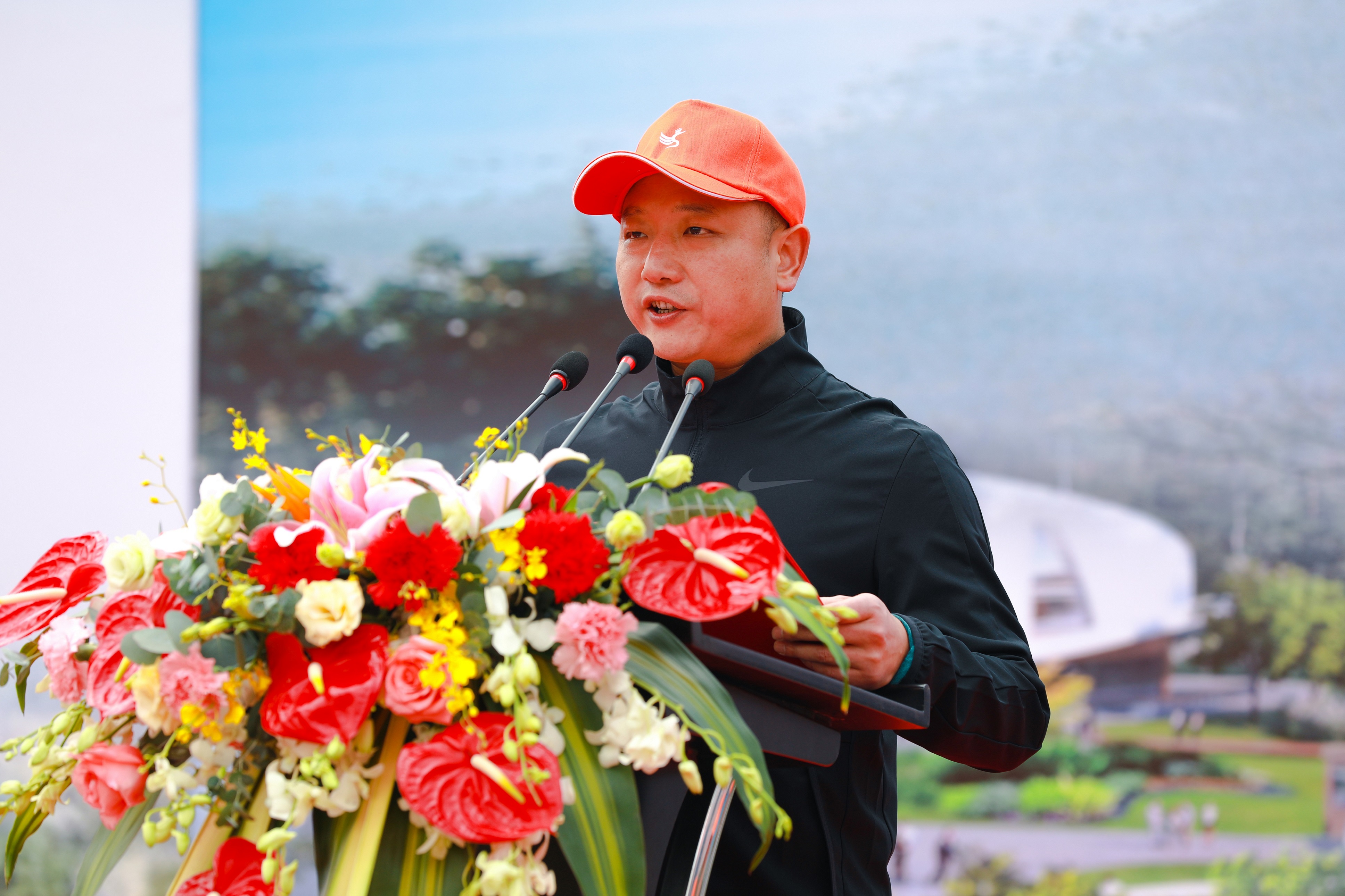 釩鈦科技舉行穹窿植物園開園試運(yùn)營(yíng)儀式(圖3)