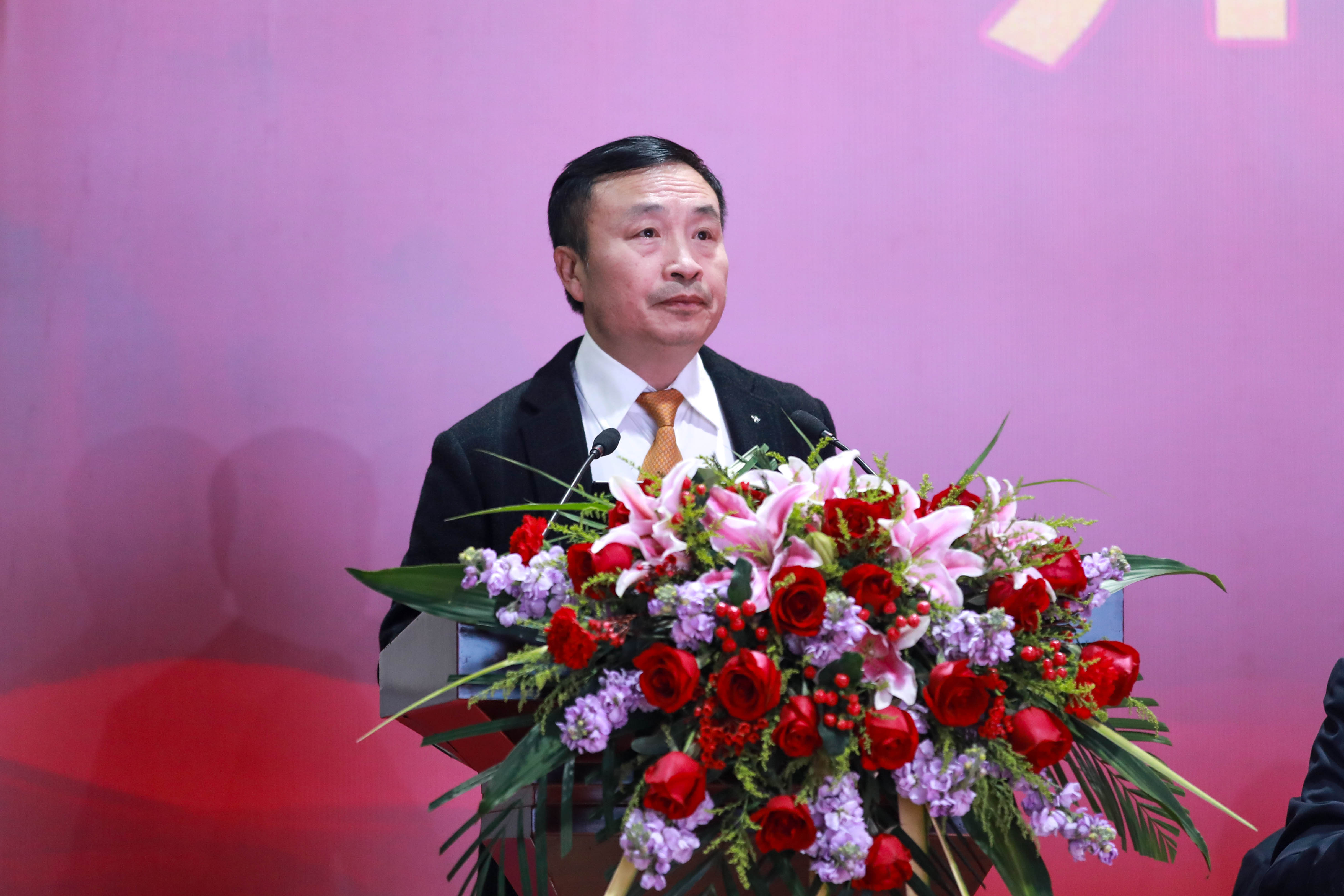 不折不撓  剩者為王——集團(tuán)公司隆重召開2023年年會(huì)(圖4)