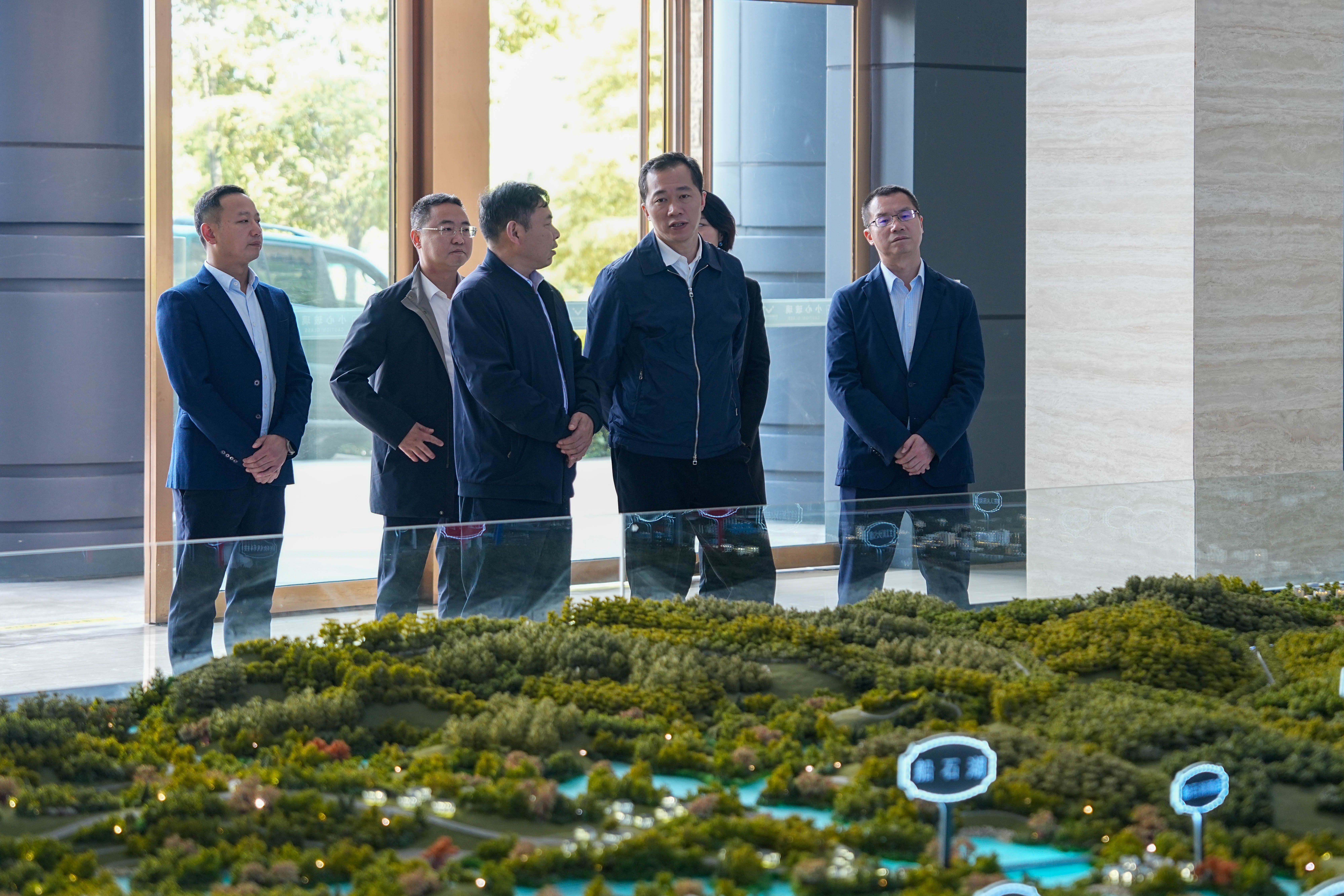 內(nèi)江市市委常委、組織部部長(zhǎng)向赟蒞威調(diào)研