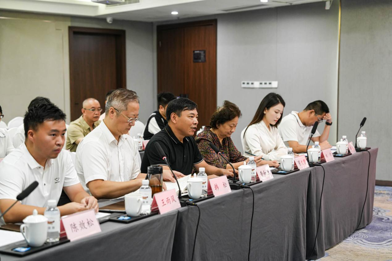 省直工委一行到川威開(kāi)展組織生活活動(dòng)(圖2)