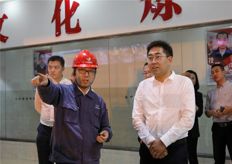 團省委副書記王惠明一行到川威連界基地調(diào)研(圖2)